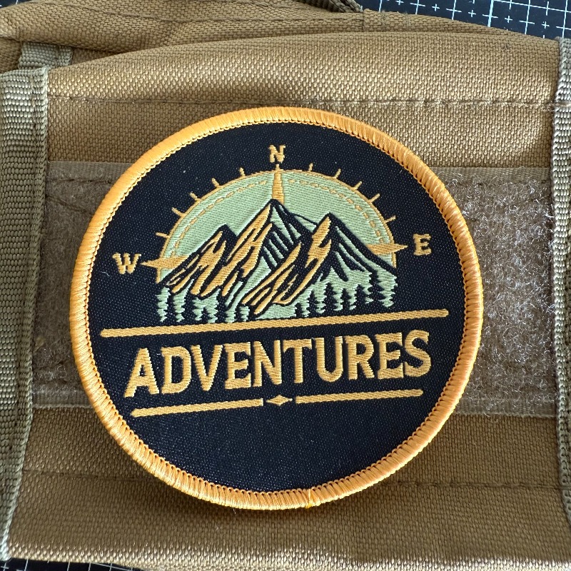 แผ่นปักลายเข็มทิศภูเขาสำหรับกา - Outdoor Adventure Backpack บทวิจารณ์และราคา